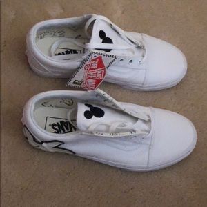 Disney by Vans